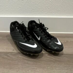 Nike Men's Black and White Speed TD Football Cleats (Size 15)
